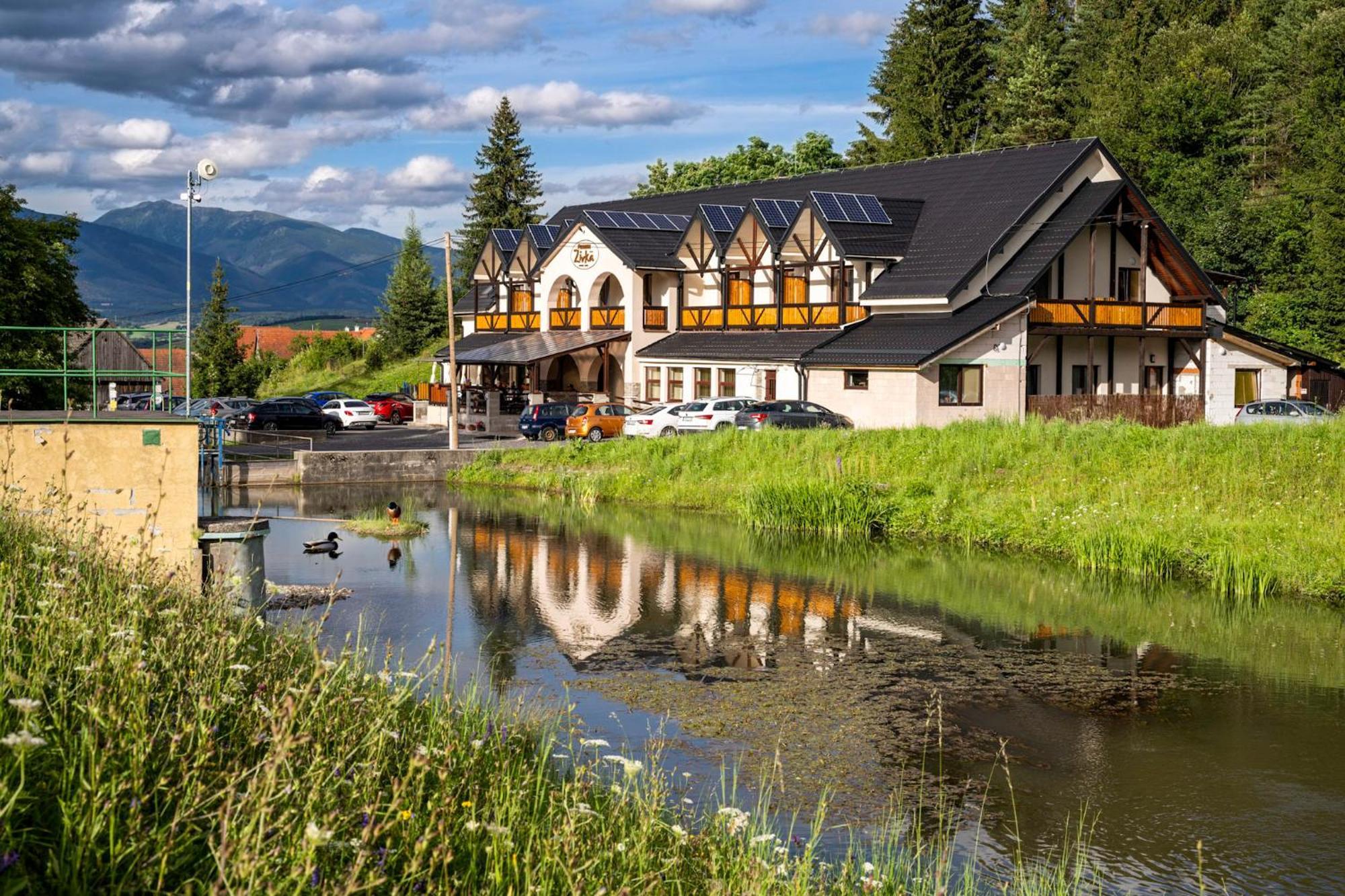 Penzion Zivka Závažná Poruba Esterno foto